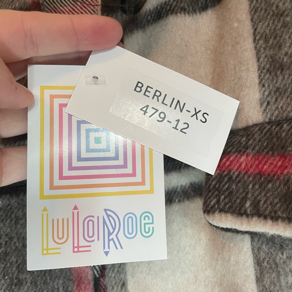 LulaRoe plaid Berlin jacket Size XS - Picture 4 of 10